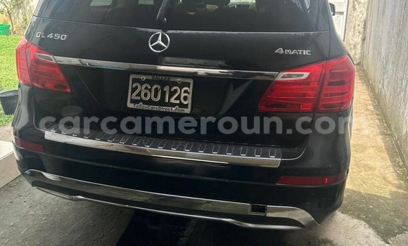Sayi Na hannu Mercedes‒Benz GL–Class Black Mota in Douala a Ƙasar Kamaru Sayi Na hannu Mercedes‒Benz GL–Class Black Mota in Douala a Ƙasar Kamaru