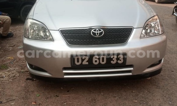 Sayi Na hannu Toyota Corolla Azurfa Mota in Douala a Ƙasar Kamaru Sayi Na hannu Toyota Corolla Azurfa Mota in Douala a Ƙasar Kamaru