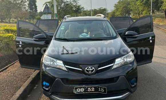 Sayi Na hannu Toyota RAV4 Black Mota in Yaounde a Babban Kamaru Sayi Na hannu Toyota RAV4 Black Mota in Yaounde a Babban Kamaru