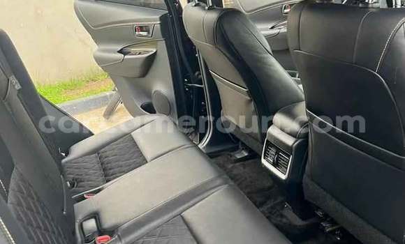 Buy Used Toyota Harrier Black Car in Bafoussam in West Cameroon Buy Used Toyota Harrier Black Car in Bafoussam in West Cameroon