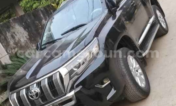 Sayi Na hannu Toyota Prado Black Mota in Bambui a Arewacin Kamaru Sayi Na hannu Toyota Prado Black Mota in Bambui a Arewacin Kamaru