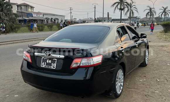 Sayi Na hannu Toyota Camry Black Mota in Yaounde a Babban Kamaru Sayi Na hannu Toyota Camry Black Mota in Yaounde a Babban Kamaru