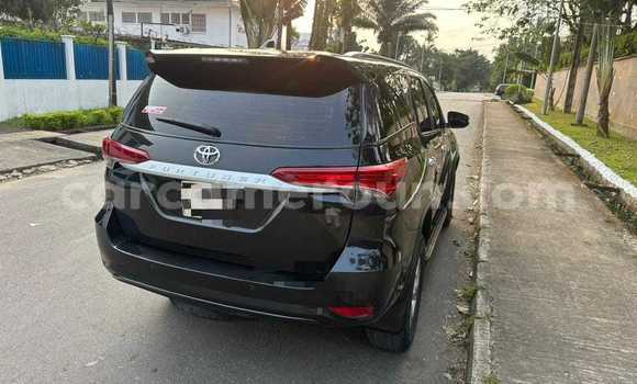 Buy Used Toyota Fortuner Black Car in Yaounde in Central Cameroon Buy Used Toyota Fortuner Black Car in Yaounde in Central Cameroon
