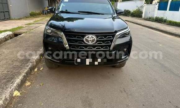 Buy Used Toyota Fortuner Black Car in Yaounde in Central Cameroon Buy Used Toyota Fortuner Black Car in Yaounde in Central Cameroon
