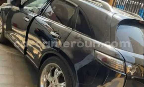 Sayi Na hannu Infiniti J Black Mota in Yaounde a Babban Kamaru Sayi Na hannu Infiniti J Black Mota in Yaounde a Babban Kamaru