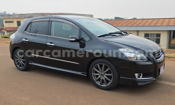 Acheter Occasion Voiture Toyota Blade Noir à Yaoundé, Central Cameroon