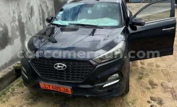 Sayi Na hannu Hyundai Tucson Black Mota in Yaounde a Babban Kamaru Sayi Na hannu Hyundai Tucson Black Mota in Yaounde a Babban Kamaru