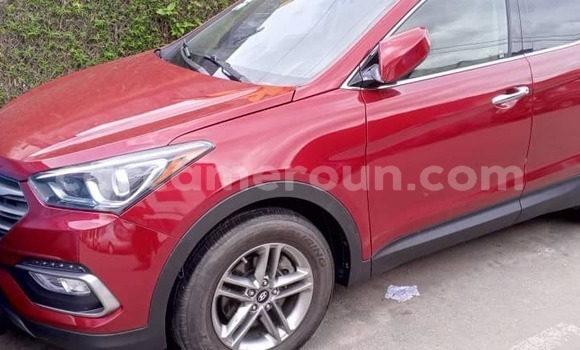 Sayi Na hannu Hyundai Santa Fe Red Mota in Bambui a Arewacin Kamaru