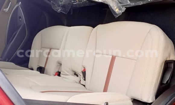 Sayi Na hannu Hyundai Santa Fe Red Mota in Bambui a Arewacin Kamaru Sayi Na hannu Hyundai Santa Fe Red Mota in Bambui a Arewacin Kamaru