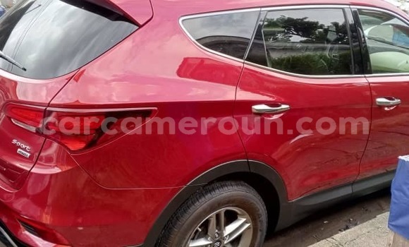 Sayi Na hannu Hyundai Santa Fe Red Mota in Bambui a Arewacin Kamaru Sayi Na hannu Hyundai Santa Fe Red Mota in Bambui a Arewacin Kamaru
