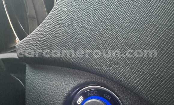 Buy Used Hyundai Santa Fe White Car in Yaounde in Central Cameroon Buy Used Hyundai Santa Fe White Car in Yaounde in Central Cameroon