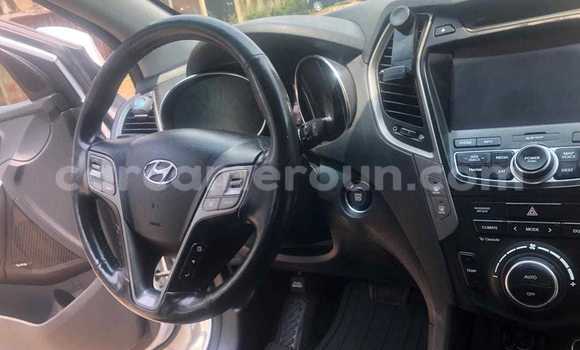 Buy Used Hyundai Santa Fe White Car in Yaounde in Central Cameroon Buy Used Hyundai Santa Fe White Car in Yaounde in Central Cameroon