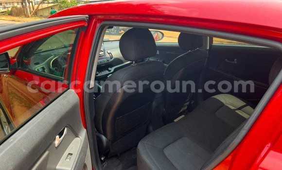 Sayi Na hannu Kia Sportage Red Mota in Yaounde a Babban Kamaru Sayi Na hannu Kia Sportage Red Mota in Yaounde a Babban Kamaru