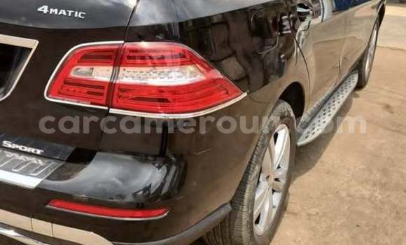Acheter Occasion Voiture Mercedes‒Benz ML–Class Noir à Yaoundé, Central Cameroon Acheter Occasion Voiture Mercedes‒Benz ML–Class Noir à Yaoundé, Central Cameroon