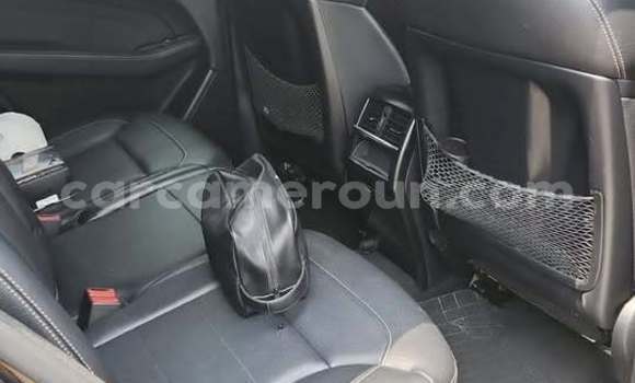 Acheter Occasion Voiture Mercedes‒Benz ML–Class Noir à Yaoundé, Central Cameroon Acheter Occasion Voiture Mercedes‒Benz ML–Class Noir à Yaoundé, Central Cameroon