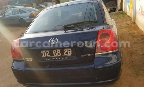 Acheter Occasion Voiture Toyota Avensis Bleu à Douala, Littoral Cameroon Acheter Occasion Voiture Toyota Avensis Bleu à Douala, Littoral Cameroon