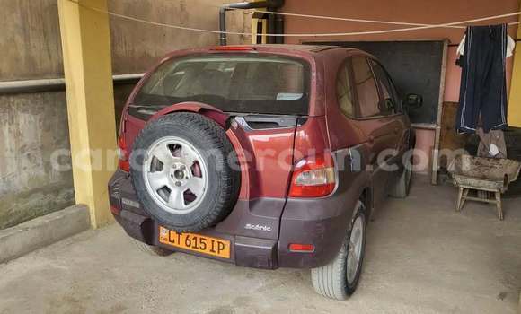 Buy Used Renault Scenic Red Car in Yaounde in Central Cameroon Buy Used Renault Scenic Red Car in Yaounde in Central Cameroon