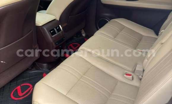 Acheter Occasion Voiture Lexus RX 350 Blanc à Douala, Littoral Cameroon Acheter Occasion Voiture Lexus RX 350 Blanc à Douala, Littoral Cameroon