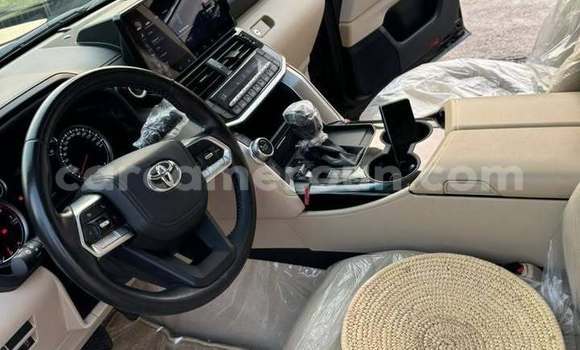 Acheter Occasion Voiture Toyota Land Cruiser Noir à Douala, Littoral Cameroon Acheter Occasion Voiture Toyota Land Cruiser Noir à Douala, Littoral Cameroon