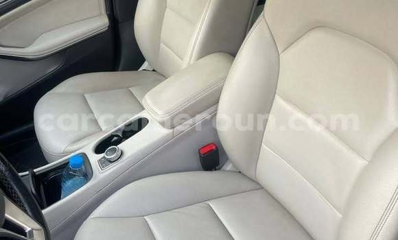 Acheter Occasion Voiture Mercedes‒Benz GLA-klasse Autre à Douala, Littoral Cameroon Acheter Occasion Voiture Mercedes‒Benz GLA-klasse Autre à Douala, Littoral Cameroon
