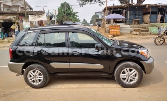 Acheter Occasion Voiture Toyota RAV4 Noir à Douala, Littoral Cameroon Acheter Occasion Voiture Toyota RAV4 Noir à Douala, Littoral Cameroon