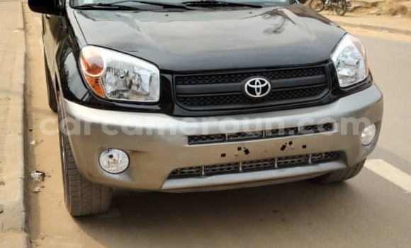 Acheter Occasion Voiture Toyota RAV4 Noir à Douala, Littoral Cameroon Acheter Occasion Voiture Toyota RAV4 Noir à Douala, Littoral Cameroon