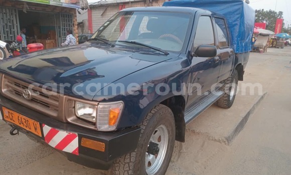Buy Used Toyota Pickup Blue Car in Douala in Littoral Cameroon Buy Used Toyota Pickup Blue Car in Douala in Littoral Cameroon