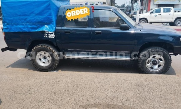 Buy Used Toyota Pickup Blue Car in Douala in Littoral Cameroon Buy Used Toyota Pickup Blue Car in Douala in Littoral Cameroon