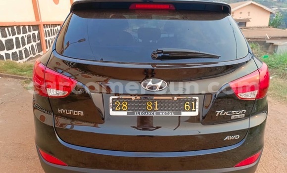 Sayi Na hannu Hyundai Tucson Black Mota in Yaounde a Babban Kamaru Sayi Na hannu Hyundai Tucson Black Mota in Yaounde a Babban Kamaru