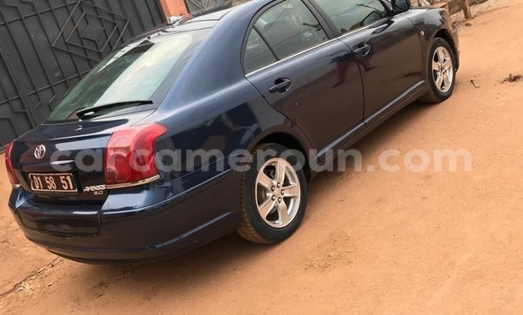 Buy Used Toyota Avensis Blue Car in Yaounde in Central Cameroon