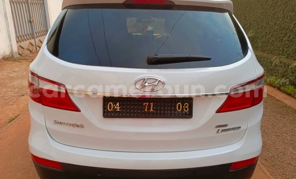 Buy Used Hyundai Santa Fe White Car in Yaounde in Central Cameroon Buy Used Hyundai Santa Fe White Car in Yaounde in Central Cameroon