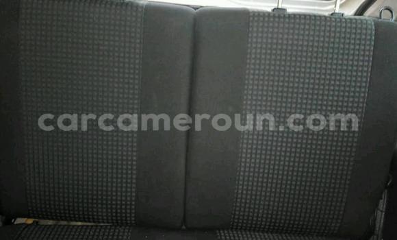 Acheter Occasion Voiture Mitsubishi Pajero Beige à Douala, Littoral Cameroon Acheter Occasion Voiture Mitsubishi Pajero Beige à Douala, Littoral Cameroon