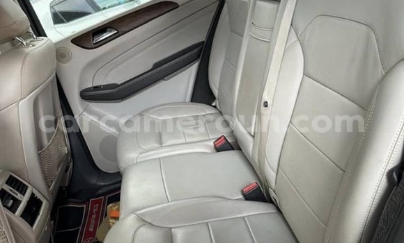 Buy Used Toyota Hilux White Car in Douala in Littoral Cameroon Buy Used Toyota Hilux White Car in Douala in Littoral Cameroon