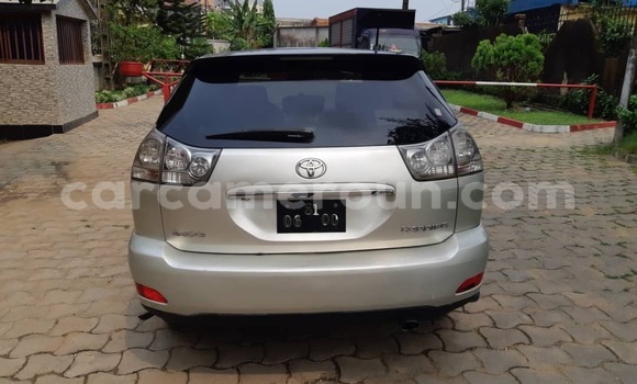 Sayi Na hannu Lexus RX 350 Azurfa Mota in Douala a Ƙasar Kamaru Sayi Na hannu Lexus RX 350 Azurfa Mota in Douala a Ƙasar Kamaru