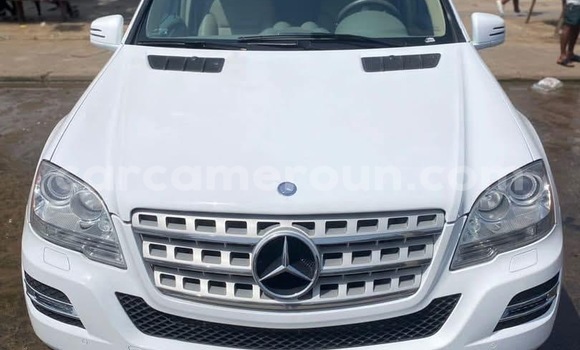 Acheter Import Voiture Mercedes‒Benz ML–Class Blanc à Douala, Littoral Cameroon Acheter Import Voiture Mercedes‒Benz ML–Class Blanc à Douala, Littoral Cameroon