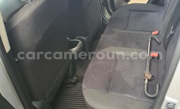 Buy Used Suzuki Vitara Red Car in Douala in Littoral Cameroon Buy Used Suzuki Vitara Red Car in Douala in Littoral Cameroon