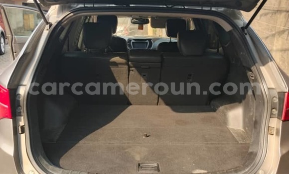 Acheter Occasion Voiture Hyundai Santa Fe Marron à Douala, Littoral Cameroon Acheter Occasion Voiture Hyundai Santa Fe Marron à Douala, Littoral Cameroon