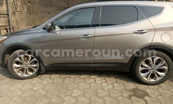 Acheter Occasion Voiture Hyundai Santa Fe Marron à Douala, Littoral Cameroon Acheter Occasion Voiture Hyundai Santa Fe Marron à Douala, Littoral Cameroon
