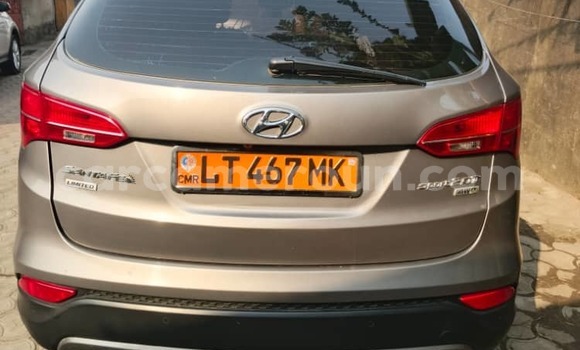 Acheter Occasion Voiture Hyundai Santa Fe Marron à Douala, Littoral Cameroon Acheter Occasion Voiture Hyundai Santa Fe Marron à Douala, Littoral Cameroon