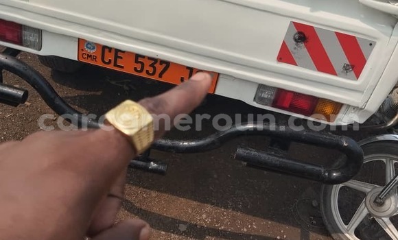 Acheter Occasion Voiture Toyota Pickup Blanc à Douala, Littoral Cameroon Acheter Occasion Voiture Toyota Pickup Blanc à Douala, Littoral Cameroon