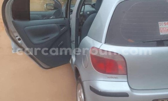 Acheter Occasion Voiture Toyota Yaris Bleu à Douala, Littoral Cameroon Acheter Occasion Voiture Toyota Yaris Bleu à Douala, Littoral Cameroon