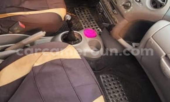 Acheter Occasion Voiture Toyota Yaris Vert à Douala, Littoral Cameroon Acheter Occasion Voiture Toyota Yaris Vert à Douala, Littoral Cameroon