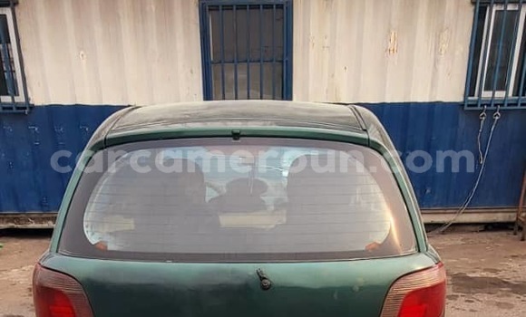 Acheter Occasion Voiture Toyota Yaris Vert à Douala, Littoral Cameroon Acheter Occasion Voiture Toyota Yaris Vert à Douala, Littoral Cameroon