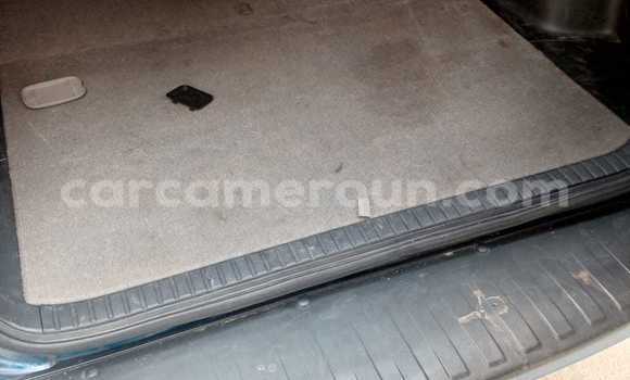 Acheter Occasion Voiture Toyota RAV4 Bleu à Douala, Littoral Cameroon Acheter Occasion Voiture Toyota RAV4 Bleu à Douala, Littoral Cameroon