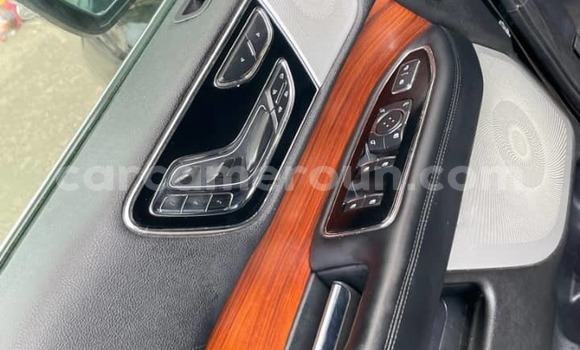 Acheter Occasion Voiture Lincoln Navigator Noir à Douala, Littoral Cameroon Acheter Occasion Voiture Lincoln Navigator Noir à Douala, Littoral Cameroon