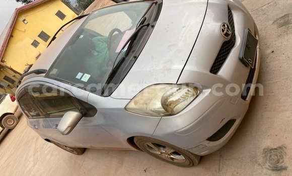 Buy Used Toyota Vitz Silver Car in Yaounde in Central Cameroon