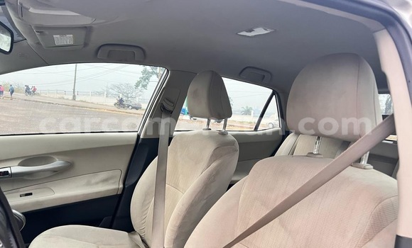 Buy Used Toyota Auris Silver Car in Yaounde in Central Cameroon Buy Used Toyota Auris Silver Car in Yaounde in Central Cameroon