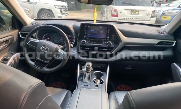 Acheter Occasion Voiture Toyota Highlander Noir à Douala, Littoral Cameroon Acheter Occasion Voiture Toyota Highlander Noir à Douala, Littoral Cameroon