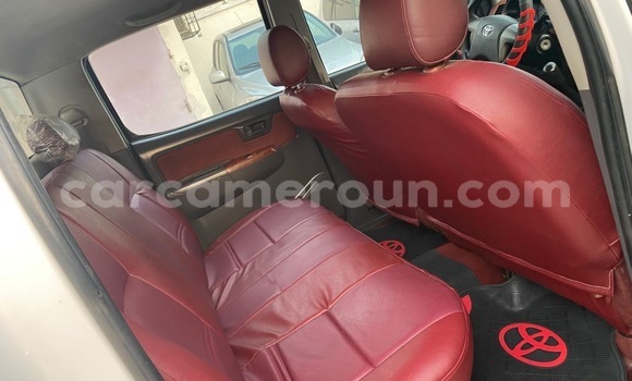 Acheter Occasion Voiture Toyota Hilux Blanc à Douala, Littoral Cameroon Acheter Occasion Voiture Toyota Hilux Blanc à Douala, Littoral Cameroon