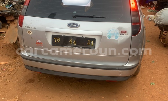 Acheter Occasion Voiture Ford Focus Gris à Yaoundé, Central Cameroon Acheter Occasion Voiture Ford Focus Gris à Yaoundé, Central Cameroon